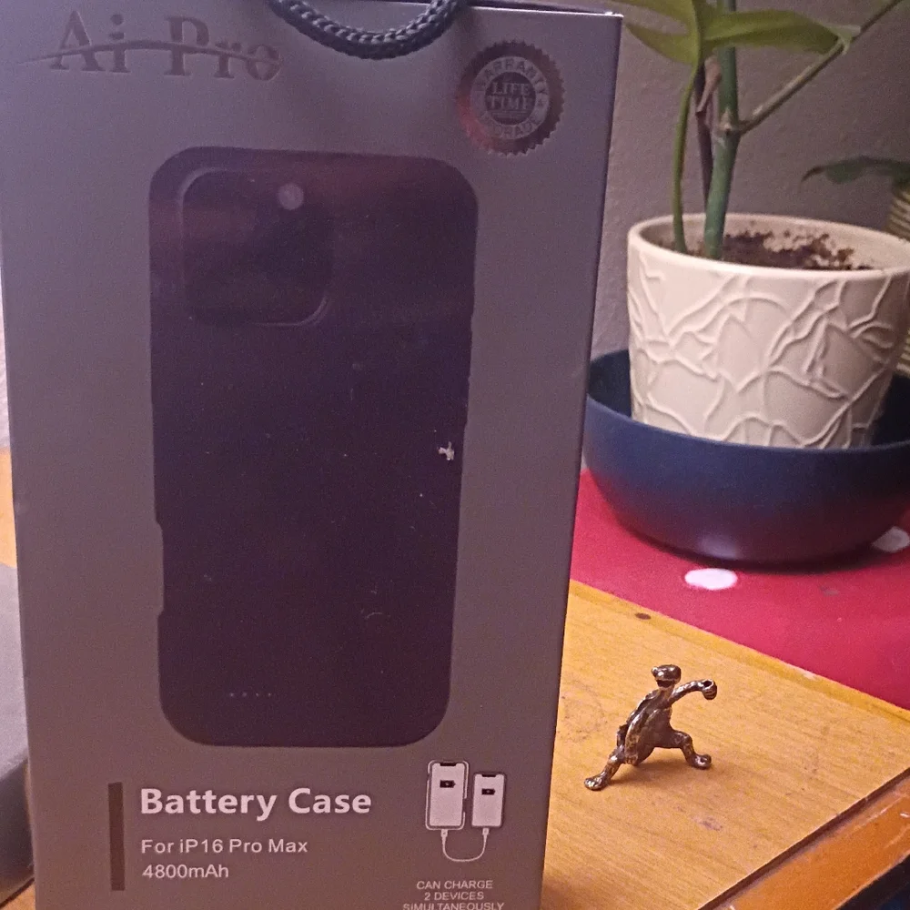 AiPro Battery Case for iPhone 16 Pro Max — Black